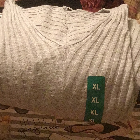 Beatrix OST Grey Sweater - Picture 1 of 2